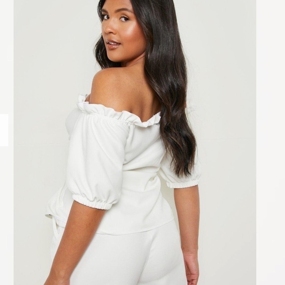 NWT BOOHOO PLUS LACE UP SWEETHEART NECKLINE OFF SHOULDER TOP white size 16 - Picture 6 of 11